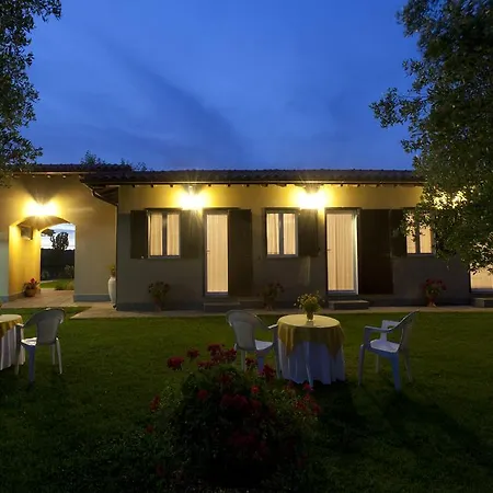 Il Giardino Dell'osa Фермерский дом